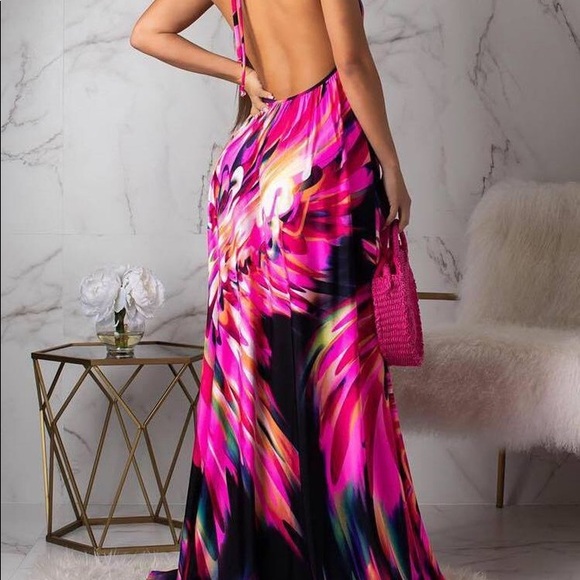 HPx2 Print Open Back Halter Maxi Dress - Picture 3 of 6